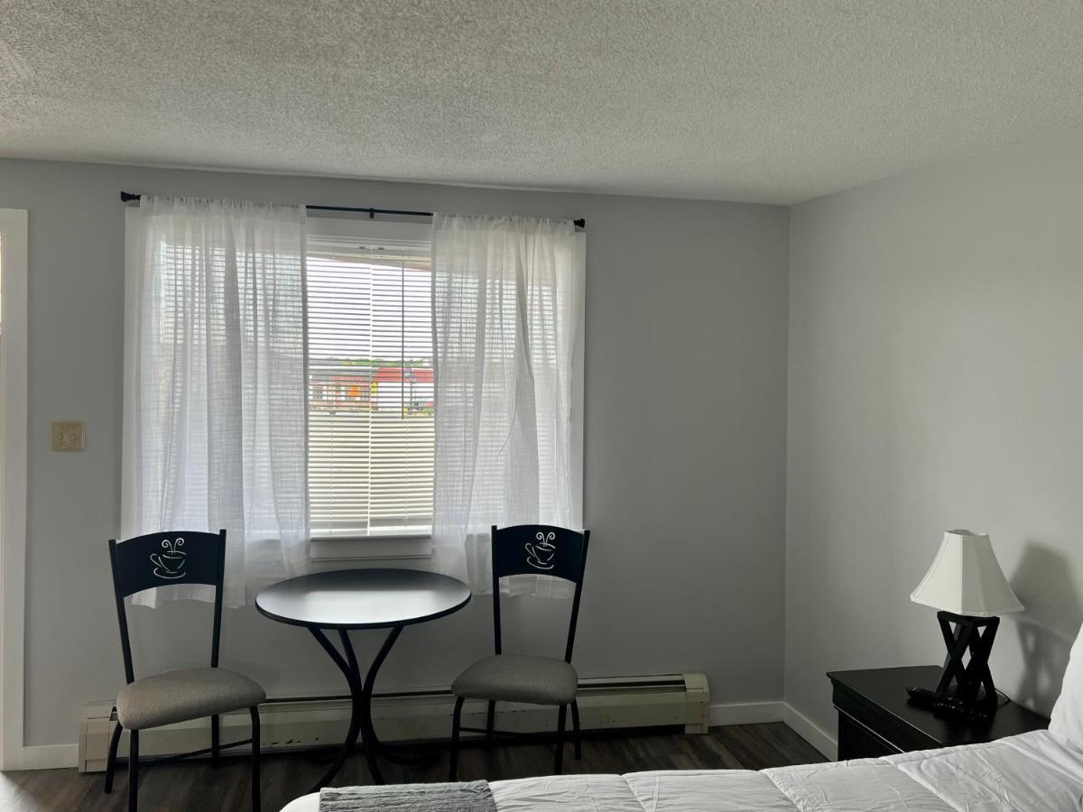 Lincoln House Motel Екстер'єр фото