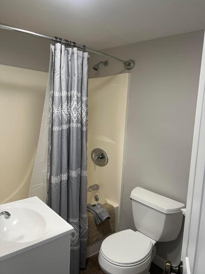 Lincoln House Motel Екстер'єр фото